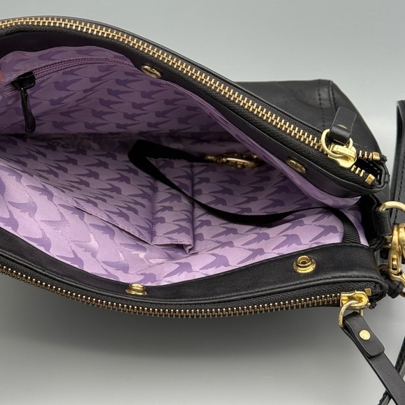 EUC Lo & Sons Pearl Convertible Crossbody Purse, in Black Nappa Leather - Picture 11 of 16